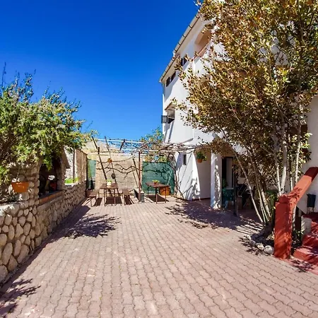 And With Parking Space Pag - 13355 2* Pag Town