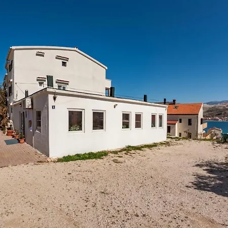 Gasthuis And With Parking Space Pag - 13355