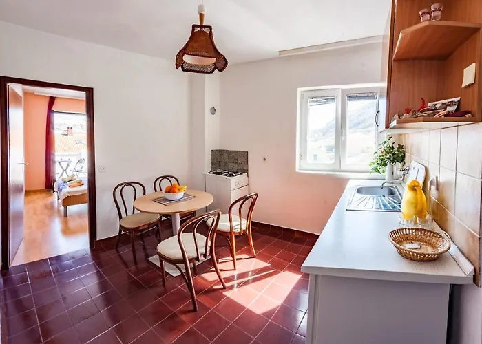 And With Parking Space Pag - 13355 Паг