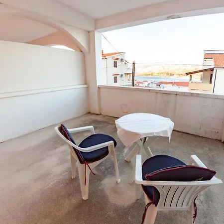 And With Parking Space Pag - 13355