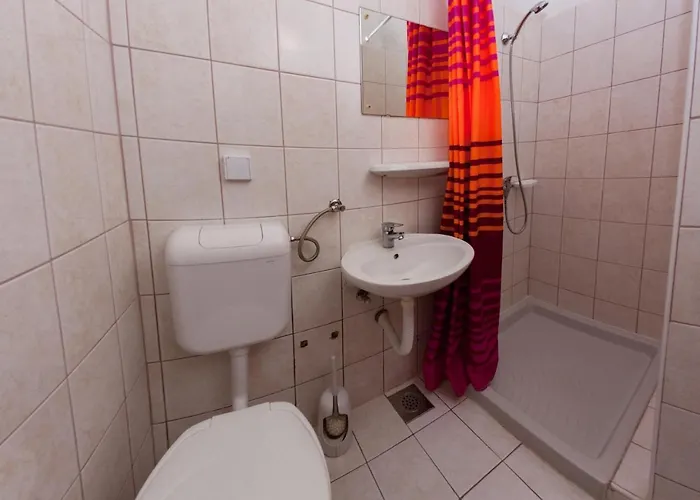 Guest house And With Parking Space Pag - 13355